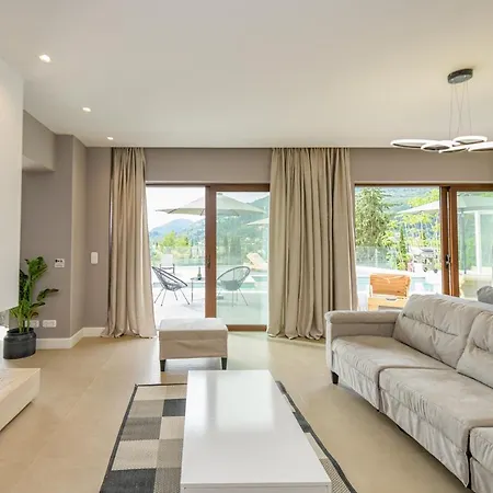 Scorpios Villa Kynopiastai
